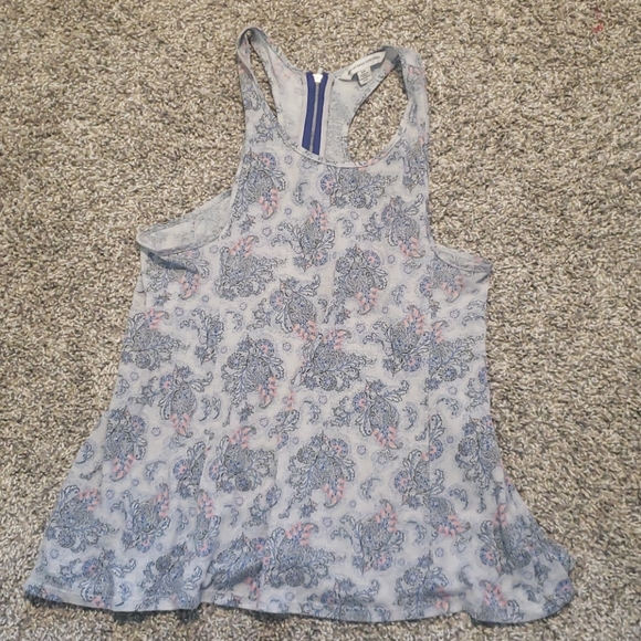 High Neck Tank - Picture 1 of 5